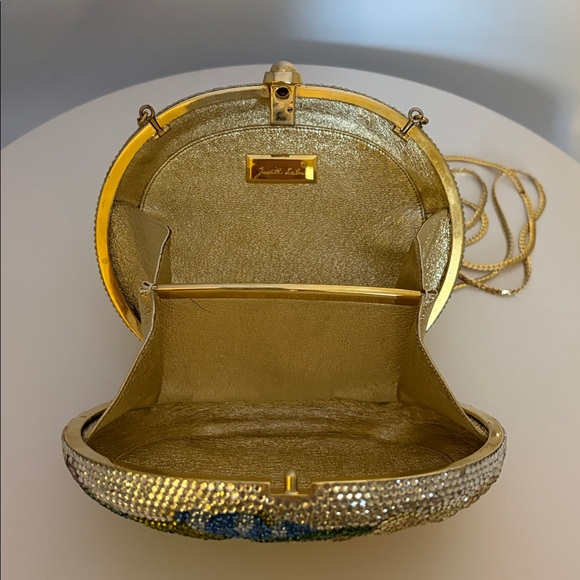 VINTAGE JUDITH LEIBER FLORAL MINAUDIERE - Picture 7 of 12